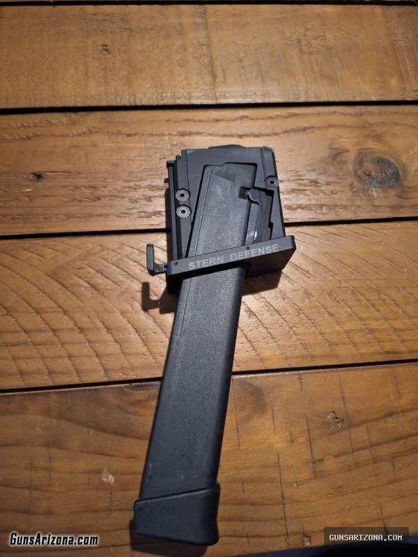 MAG-AD9 - Stern Defense with 33rd Glock Magazine
