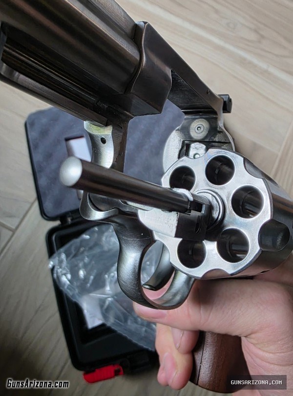 Ruger GP-100 357 mag 5 inch half lug Lipsey's edition