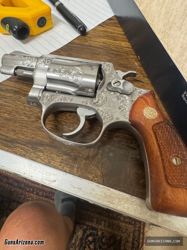 Smith & Wesson model 66–2 38 caliber 2 inch barrel