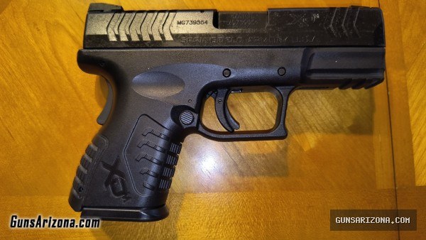 Springfield XDM 9mm compact