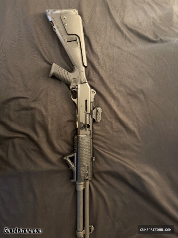 Benelli M4  modified