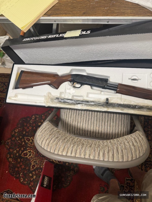 Browning shotgun youth/ladies 22 inch