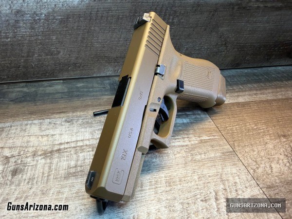 Glock 19X GEN5 (non-MOS) + Glock Tactical Backpack