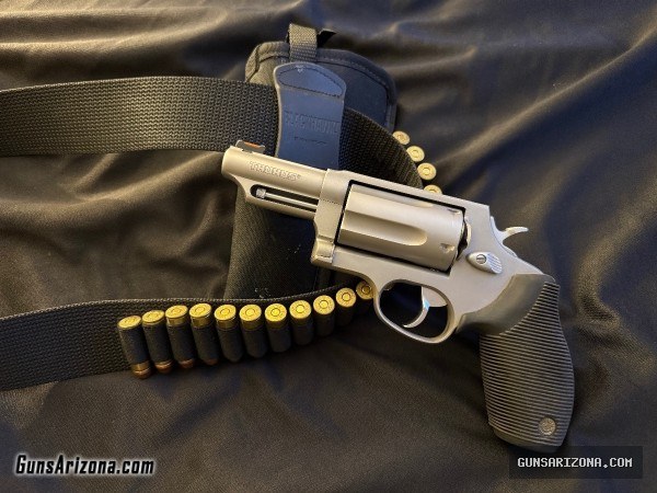 TAURUS JUDGE .410 / 45 LC (Sale Pending)