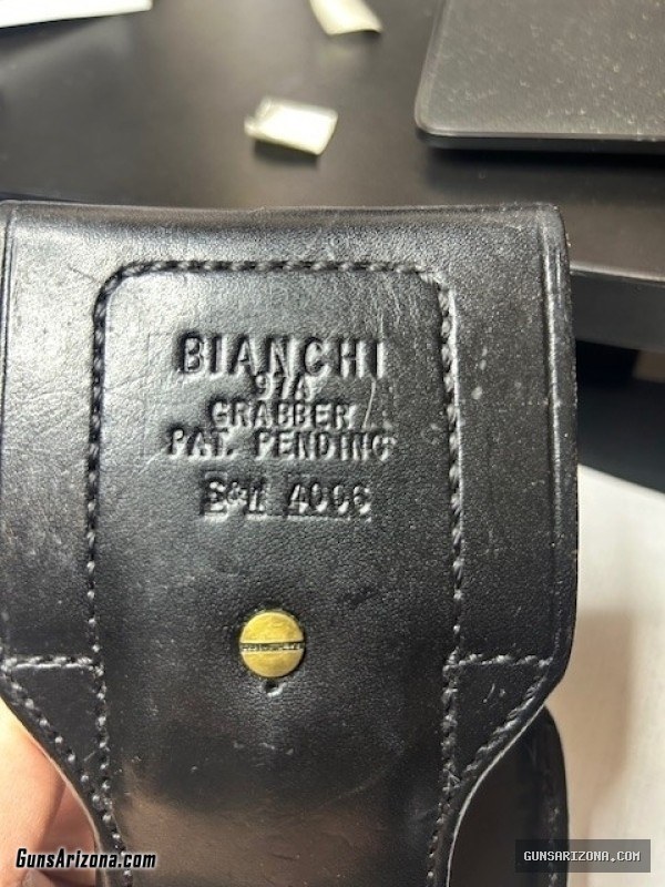 Bianchi 97A Grabber Holster for S&W Model 4006