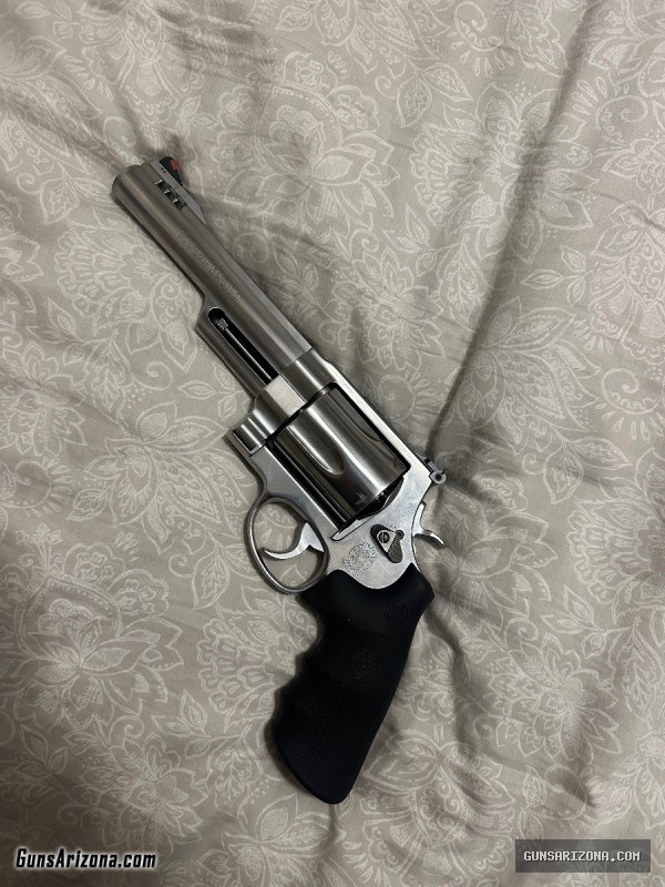 S&W 500
