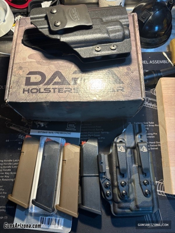 Glock accessories/ magazines for Glock 19,19x,45