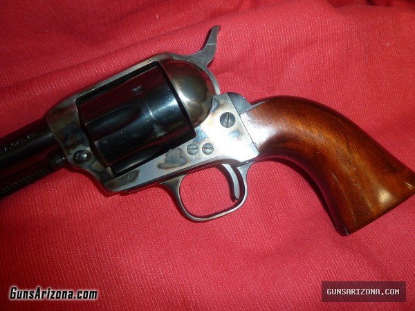 UBERTI Single Action 45 COLT REVOLVER