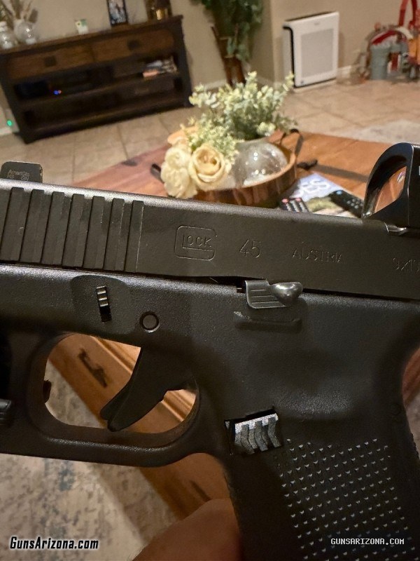 Glock G45