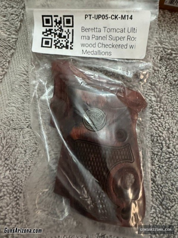 Beretta 3032 Tomcat 32ACP plus extras