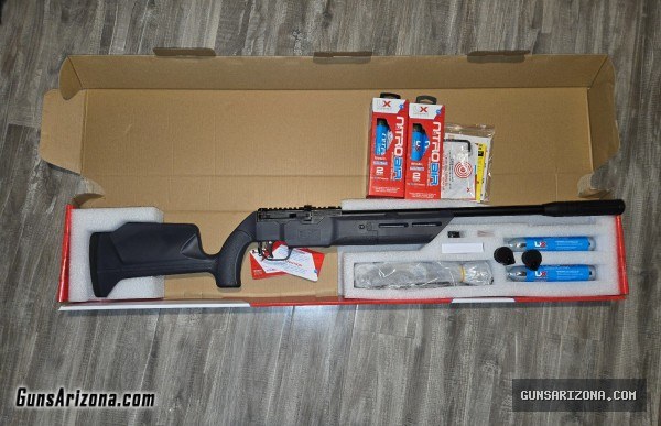 UMAREX Komplete NCR .22 Air Rifle Lots of Extras