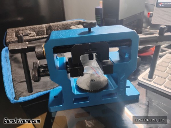 Sight Tool front & Rear Heavy Duty VISM by: NCStar