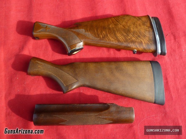REMINGTON 1100 COMPETITION BUTTSTOCK  + 870 WOOD