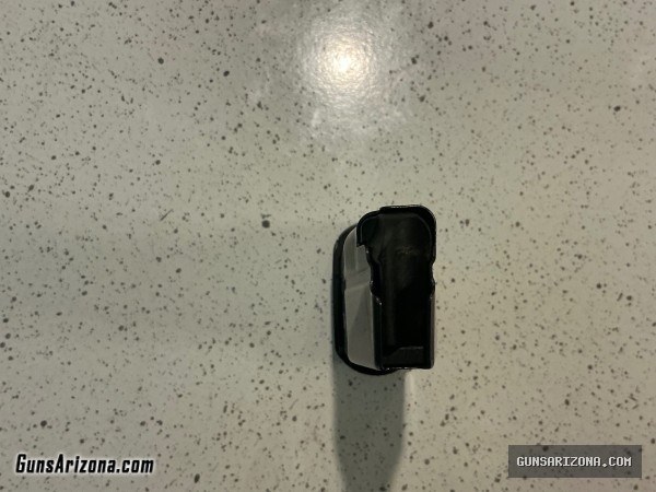 NEW- P365 Sig Sauer 12-Round Magazine