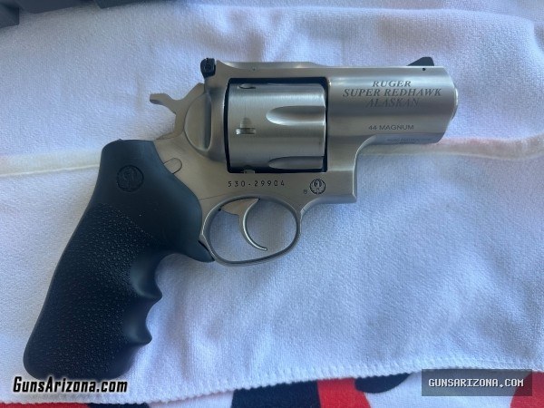 Ruger Alaskan Super Red hawk .44 mag 2.5