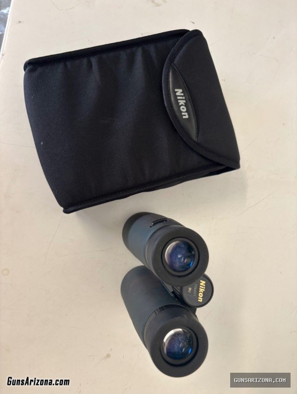 Nikon Trailblazer 10x50 Binos