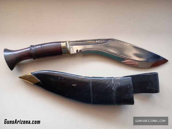 Kukri Knife 8