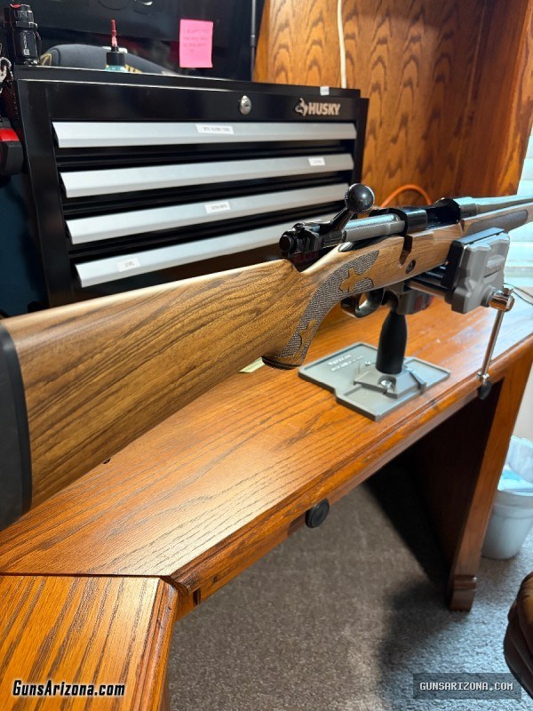 Winchester model 70 supergrade 243