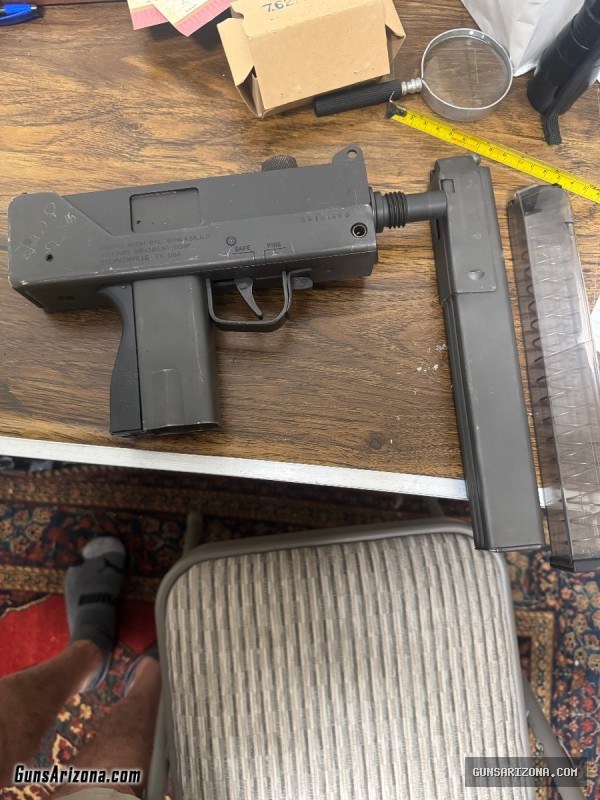 Mac 10