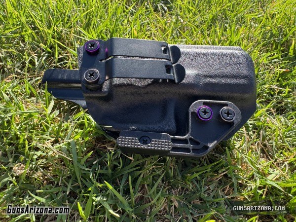 Glock 19 Gen5 AIWB Custom Kydex Right Hand Holster