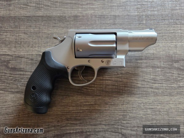 S&W Govenor