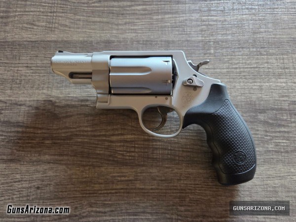 S&W Govenor