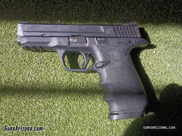 M P 40 Smith & Wesson
